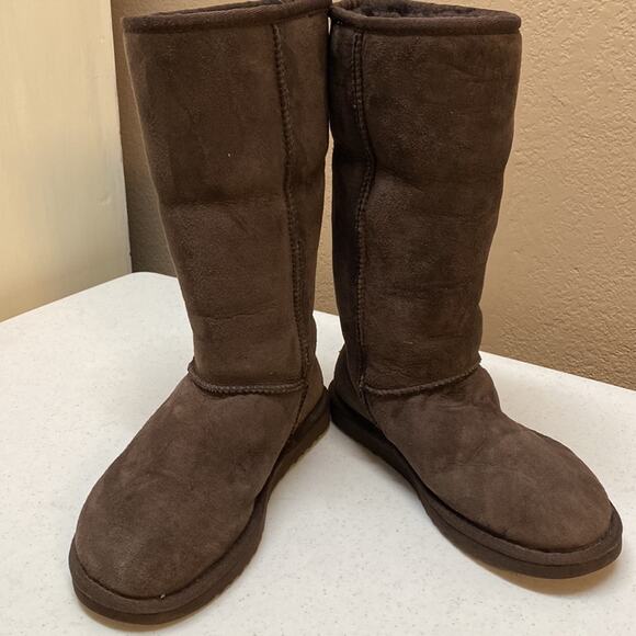 Ugg Boots chocolate brown - Picture 1 of 4